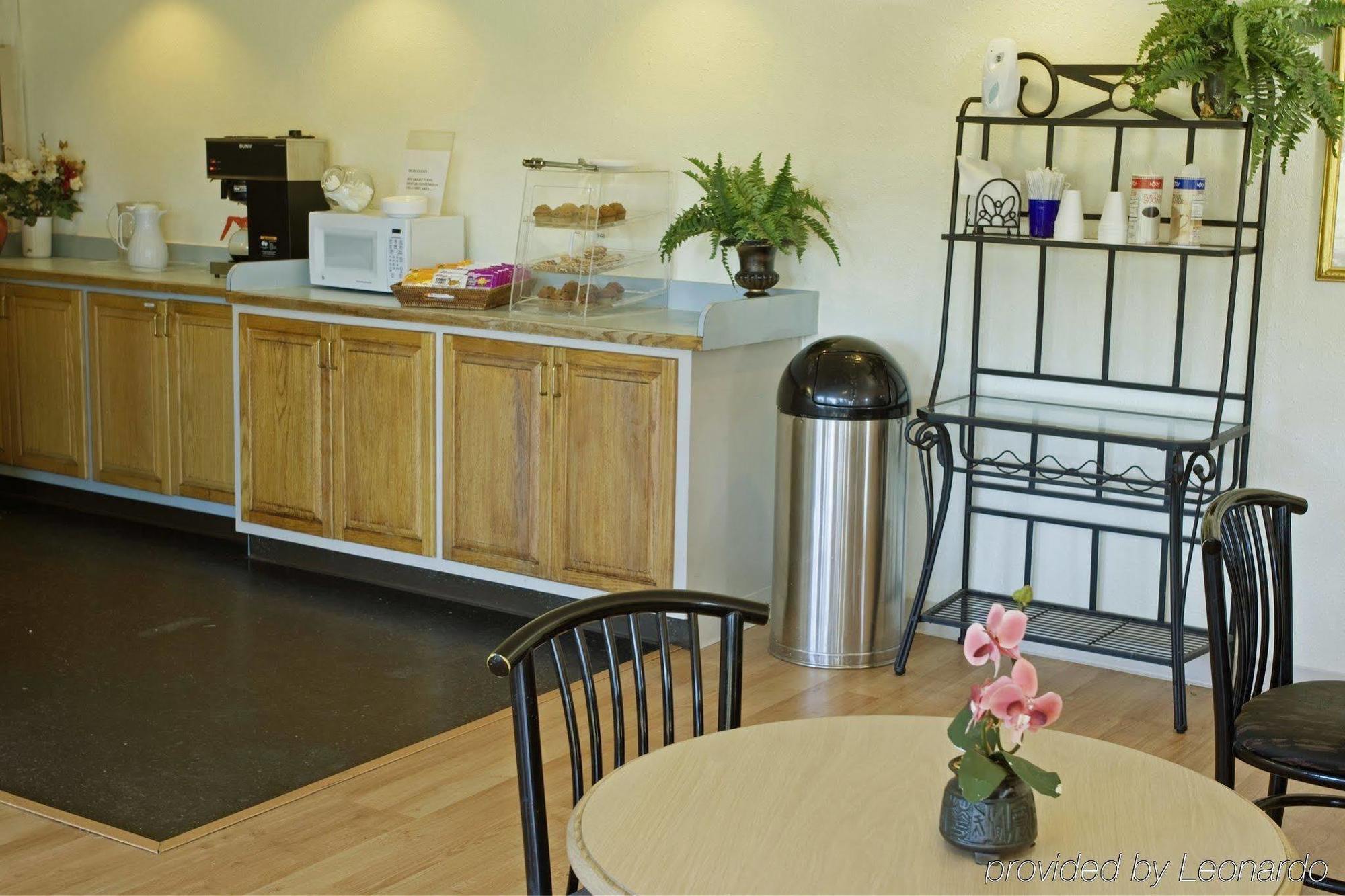 Americas Best Value Inn - Chesapeake Restaurante foto